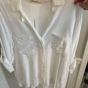 New with tags Bella Dahl ladies size medium blouse. Neiman Marcus